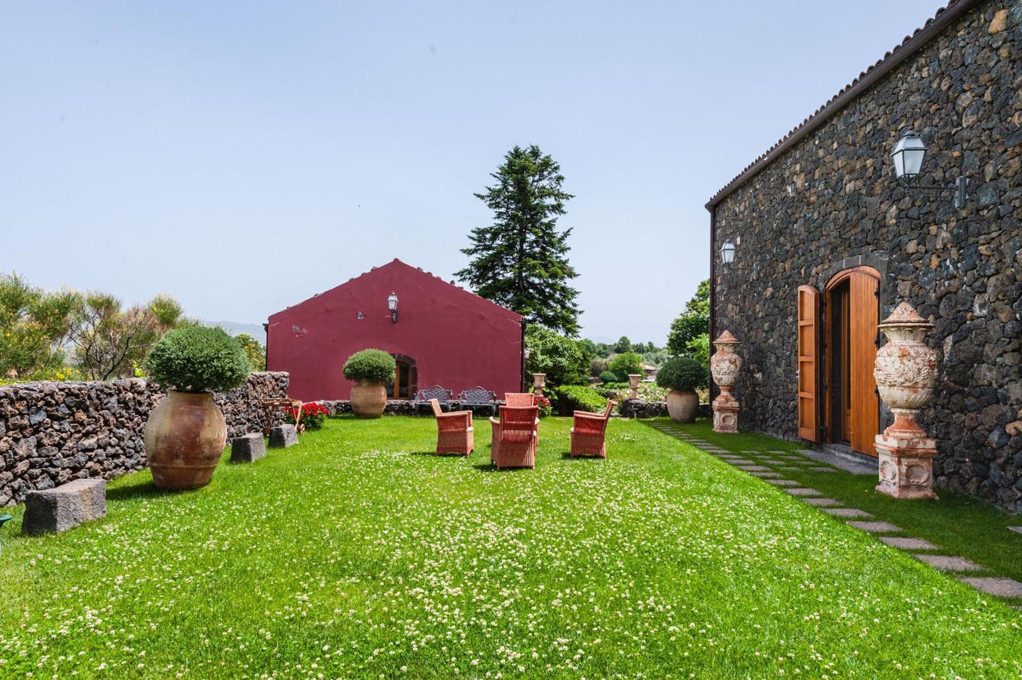 Terrazze Dell'Etna - Country Rooms And Apartments Randazzo Luaran gambar