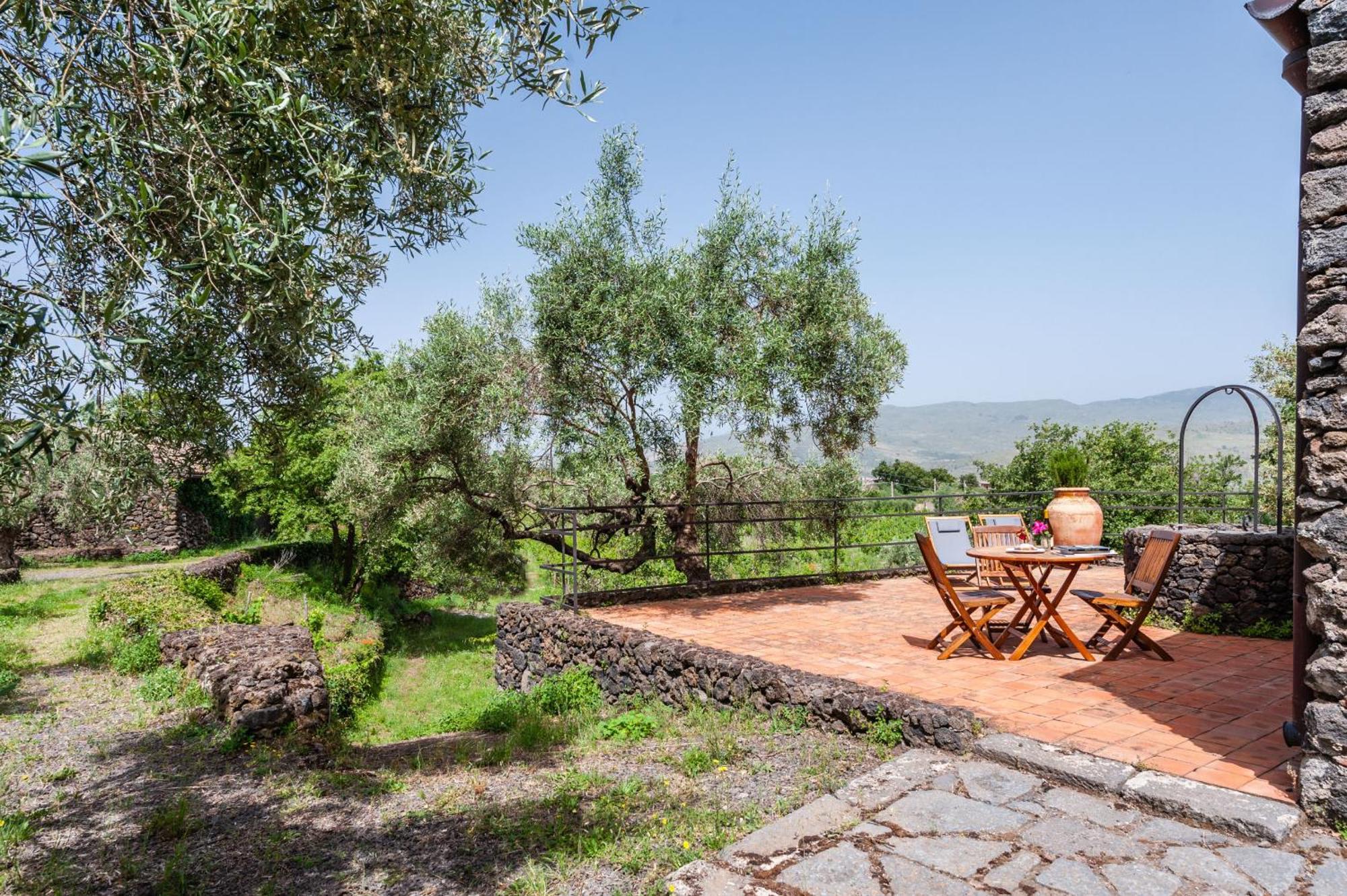 Terrazze Dell'Etna - Country Rooms And Apartments Randazzo Luaran gambar
