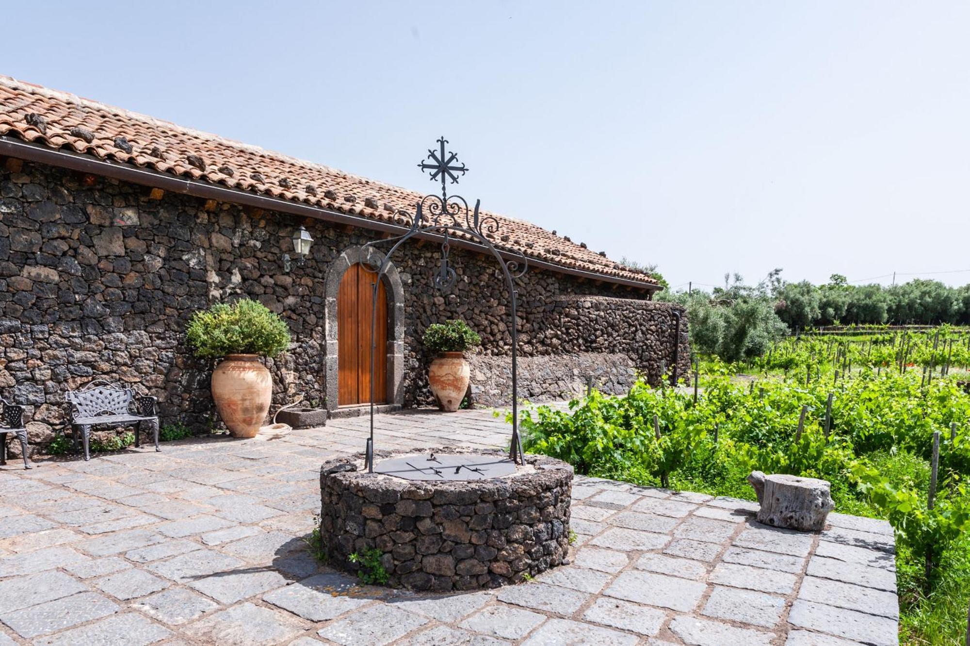 Terrazze Dell'Etna - Country Rooms And Apartments Randazzo Luaran gambar